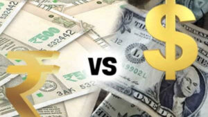 डॉलर के मुकाबले फिर से बुरी तरह टूटा रुपया, पहली बार पहुंचा 83 के पार