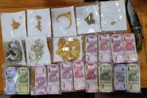 पूजा पाठ करके रूपये 10 गुना करने का झांसा देकर धोखाधड़ी करने वाला ढोंगी बाबा कृष्ण कुमार नामदेव गिरफ्तार*