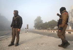 Shramveerbharat news india  January 1, 2023 राजौरी में आतंकी हमला: नए साल के पहले दिन ही तीन घरों पर फायरिंग, 3 की मौत, 7 घायल Terrorist attack in Rajouri : अटैक के बाद सुरक्षाकर्मियों ने इलाके में सर्च ऑपरेशन शुरू कर दिया गया है. शुरुआती खबरों के मुताबिक एक एसयूवी से फायरिंग की गई है. पुलिस और सेना मौके पर पहुंच चुकी है. जम्मू-कश्मीर में सुरक्षाकर्मी (File Photo-PTI) Jammu-Kashmir: जम्मू-कश्मीर के राजौरी स्थित डांगरी गांव में रविवार देर शाम आतंकवादियों ने हमला कर दिया. इसमें 3 लोगों की मौत हो गई. इसके साथ ही सात लोग घायल हैं. घायलों को अस्पताल में भर्ती कराया गया है.  जानकारी के मुताबिक हमला ऊपरी डांगरी गांव में हुआ. यहां करीब 50 मीटर की दूरी पर अलग-अलग तीन घरों को आतंकियों ने निशाना बनाया है. फायरिंग में तीन लोगों की मौत की खबर है. वहीं सात लोग घायल हैं. बताया जा रहा है कि सुरक्षाकर्मियों ने इलाके में सर्च ऑपरेशन शुरू कर दिया गया है. शुरुआती खबरों के मुताबिक एक एसयूवी से फायरिंग की गई है. पुलिस और सेना मौके पर पहुंच चुकी है.  राजौरी अस्पताल के डॉ. महमूद ने बताया कि घायलों के शरीर पर गोलियों के कई निशान पाए गए हैं. हालांकि घाव कितना गंभीर है. इसके बारे में अभी जानकारी सामने नहीं आई है. पुलिस के मुताबिक करीब 7:15 बजे हायर सेकेंड्री स्कूल, डांगरी के पास ये घटना हुई.  हमले की सूचना पर मौके पर पहुंचे सुरक्षाकर्मियों ने पूरे इलाके की घेराबंदी कर दी है और आतंकी की तलाश की जा रही है. हालांकि अभी तक यह नहीं पता चल पाया है कि गोलीबारी करने में कितने आतंकी थे. पुलिस व जिला प्रशासन मौके पर पहुंच गया है.   