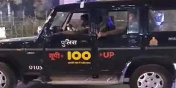 agra police raids on spa center arrested four girls and six man on sex racket स्पा सेंटर में चल रहा था गंदा काम! पुलिस ने 4 लड़कियों सहित 10 लोगों को पकड़ा