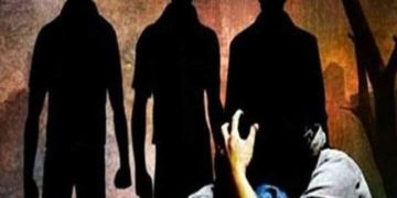 How can a woman be repeatedly raped in a densely populated area Bombay High Court abpp घनी आबादी में कैसे किसी महिला के साथ हो सकता है बार-बार रेप? बॉम्बे हाईकोर्ट की टिप्पणी