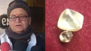 पन्ना में बेटी के पिता को दो हीरे मिले हैं।