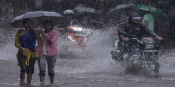 एमपी में बदलते मौसम से किसानों की बढ़ी चिंताएं, फरवरी में चौथी बार ओले और बारिश