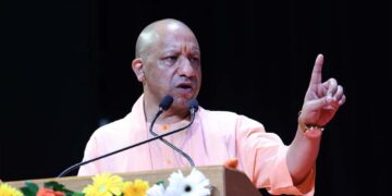 योगी सरकार का ग्रामीण परिवहन को संबल, मुख्यमंत्री जनता सेवा बसों के चालकों-परिचालकों के मानदेय में बढ़ोतरी