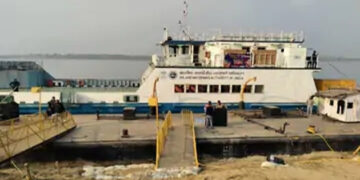 पटना में गंगा की सैर फिर शुरू कम हुए क्रूज के दाम और जनार्दन घाट से भरी उड़ान