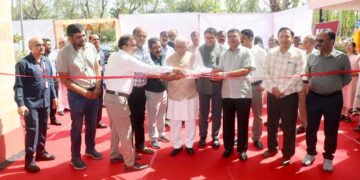 लोकभवन राज्य की प्रशासनिक गरिमा का प्रतीक- राज्यपाल पटेल