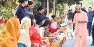 जनता की हर समस्या का त्वरित समाधान कराएं अधिकारी: मुख्यमंत्री