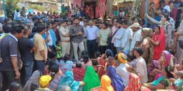 मदन महल पहाड़ी में चलने लगा बुलडोजर, पहले दिन हटाए गए दस अतिक्रमण