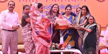 रायपुर : जब महिलाएं सशक्त होती हैं, तब राज्य होता है मजबूत – मंत्री लक्ष्मी राजवाड़े