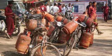 शादी सीजन में LPG संकट, व्यावसायिक सिलेंडर की किल्लत से बढ़ी परेशानी