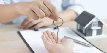 इनकम टैक्स एक्ट 2025,घर खरीदना हुआ आसान, 12 लाख की नई छूट सीमा से मिडिल क्लास को बड़ी राहत