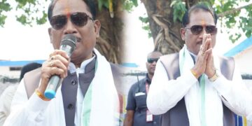 गांव की चौपाल में दिखी मुख्यमंत्री की सादगी और संवेदनशीलता