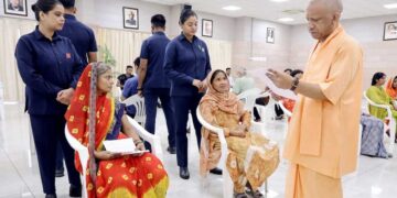 ‘मेरे पास 5 गाय हैं, और पालना चाहती हूं…’ पूनम की बात सुन CM योगी ने तुरंत अफसरों को दिया आदेश