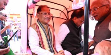 विश्वकर्मा जयंती पर राज्य स्तरीय श्रमिक महासम्मेलन में मुख्यमंत्री ने श्रमिक हित में की तीन महत्वपूर्ण घोषणाएं
