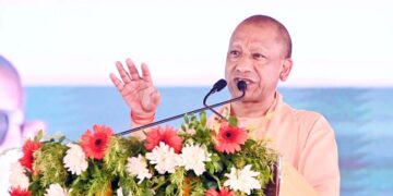 सीएम योगी ने यूपी में एक लाख नई नौकरियों का किया ‘श्रीगणेश’